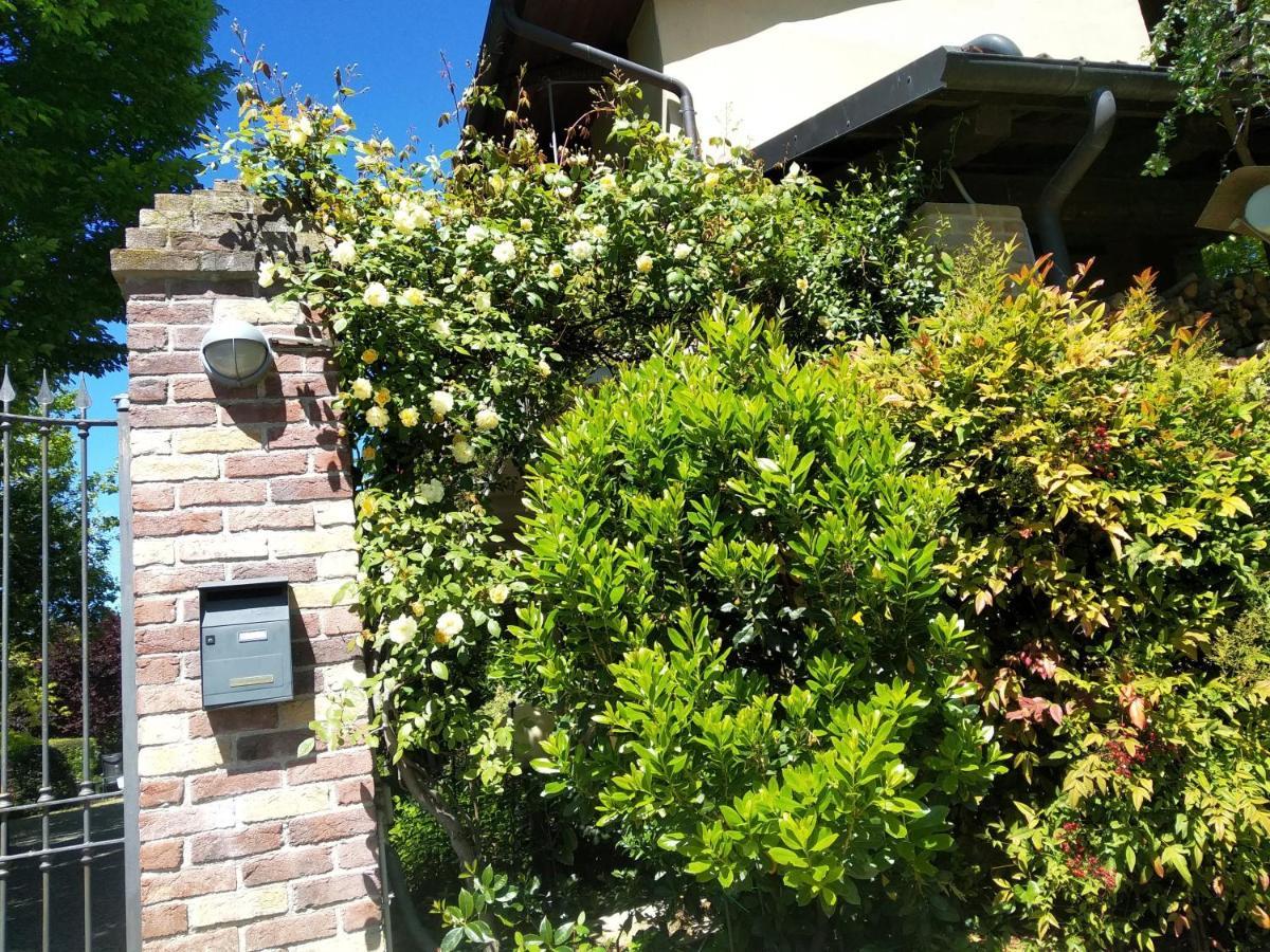 Sotto La Luna Bruna B&B Cocconato Exterior photo